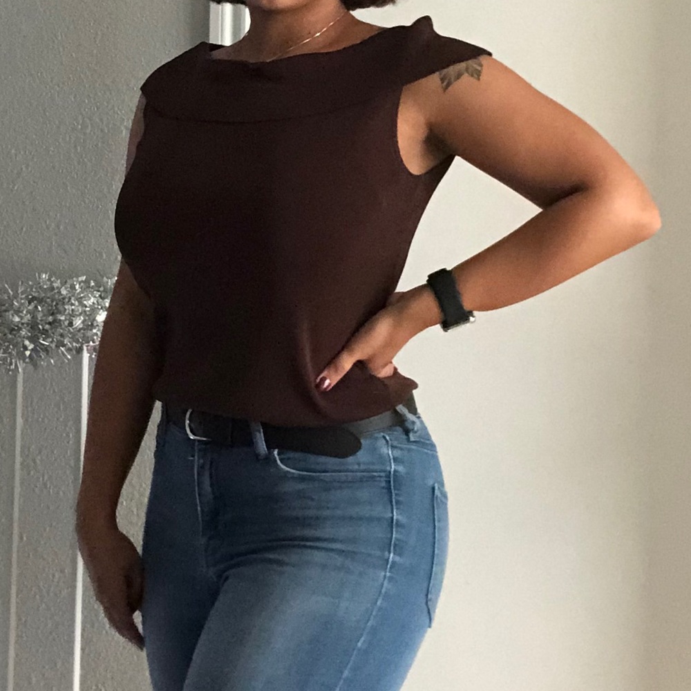 Low collared shoulder top